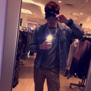 Meet your Posher, Nathan